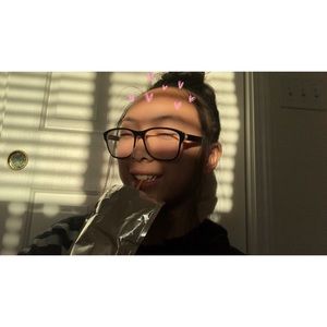 Meet your Posher, Bella